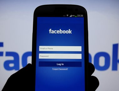 Βρετανία: 31χρονος «έφαγε» 16 χρόνια για εκβιασμό παιδιών μέσω Facebook (φωτό)
